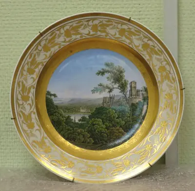 Тарелка декоративная — «Замок на реке Рейн». 1840-1850-ые годы.