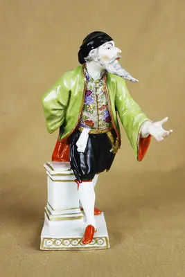 Статуэтка «Панталоне» из серии «Commedia dell'Arte» («Комедия Дель Арте»). 1774-1790 гг (период Марколини)